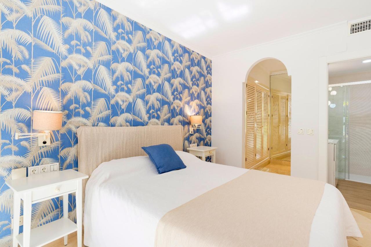 Elviria Playa White Pearl Beach Marbella Bagian luar foto